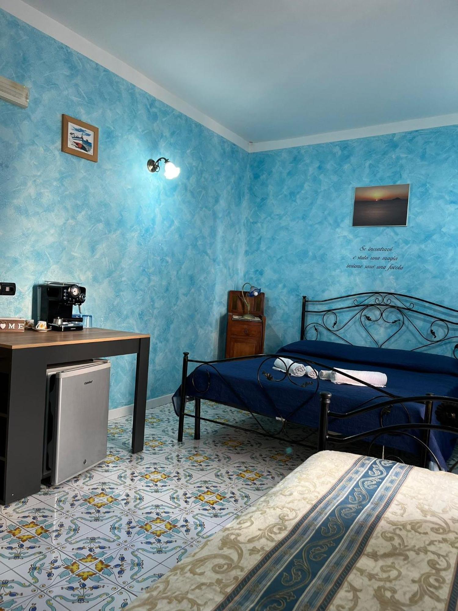 Casa Vacanze Central Cincotta Lipari  Exterior photo